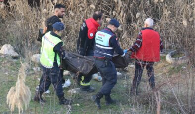 Denizli’de traktör dere yatağına düştü: Dede öldü, torunu kurtuldu