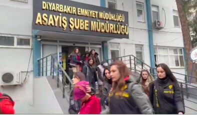 Diyarbakır’da bohçacı gibi davranan hırsızlara baskın: 14 tutuklama