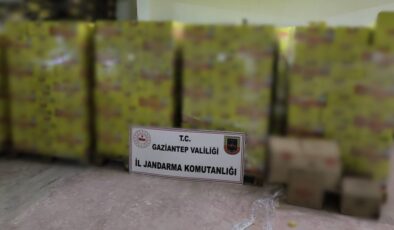 Gaziantep’te 1,5 milyon liralık sahte tavuk bulyon yakalandı