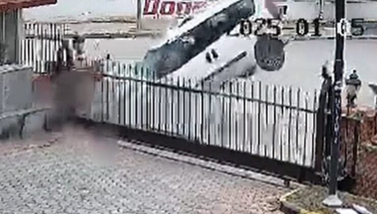 Gaziantep’te kullandığı araçla fabrikanın duvarına çarpan genç öldü