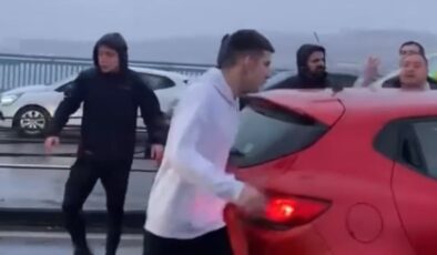 İstanbul’da trafikte kavga