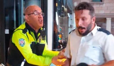 İstanbul’da yolcuya sinirlendi, otobüsü durdurdu