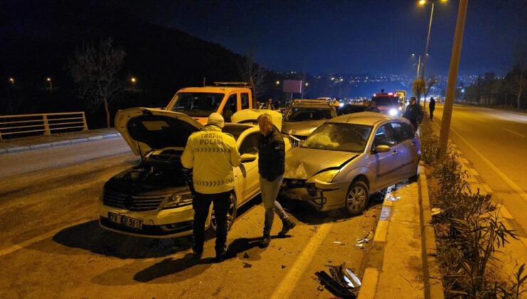 Karabük’te beş aracın karıştığı zincirleme kaza: 5 yaralı