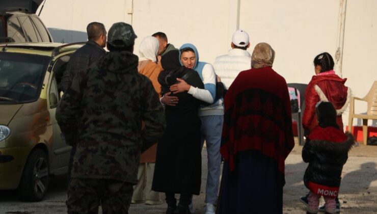 Keseb Sınır Kapısı’nın açılmasıyla Türkiye’den Suriye’ye geçişler hızlandı