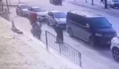 Konya’da motokurye boğazına şeker kaçan çocuğu kurtardı