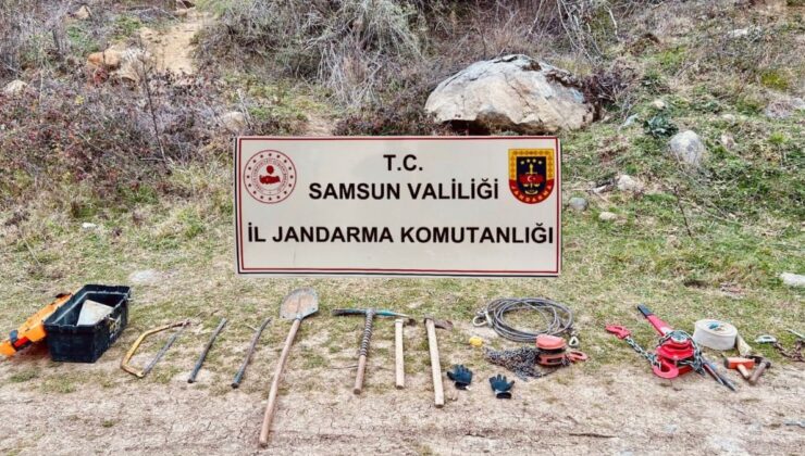 Samsun’da kaçak kazı yapan 2 kişi gözaltına alındı
