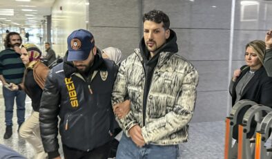 Tutuklanan Kerimcan Durmaz aylık gelirinin 500 bin lira olduğunu söyledi