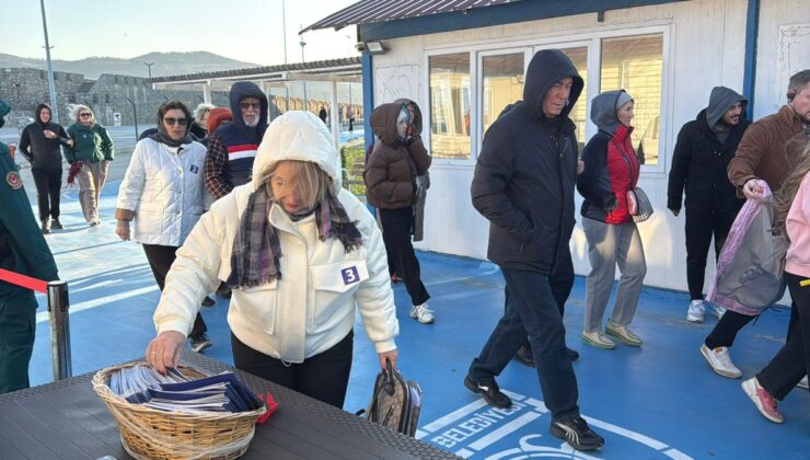 Yeni yılın ilk turistleri kruvaziyerle Bartın’a geldi