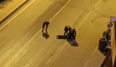 Adana’da belediye başkanının bulunduğu araç kurşunlandı