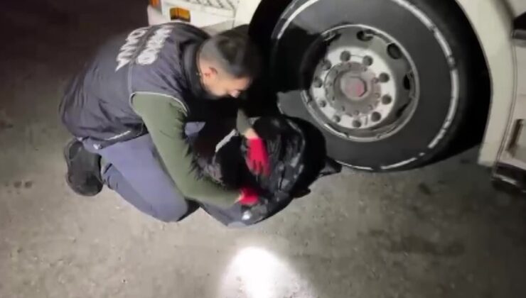 Adana’da montunda kokainle yakalanan şahıs: Komşuma ait