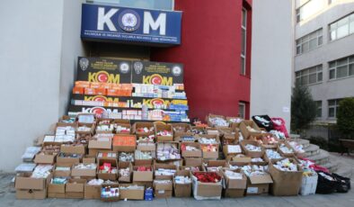 Adana’da reçeteyle ilaç alıp daha sonra satan baba-oğul yakalandı