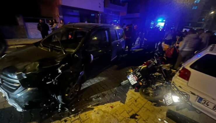 Aydın’da yarışan motosikletler otomobil ile kafa kafaya çarpıştı: 3 yaralı