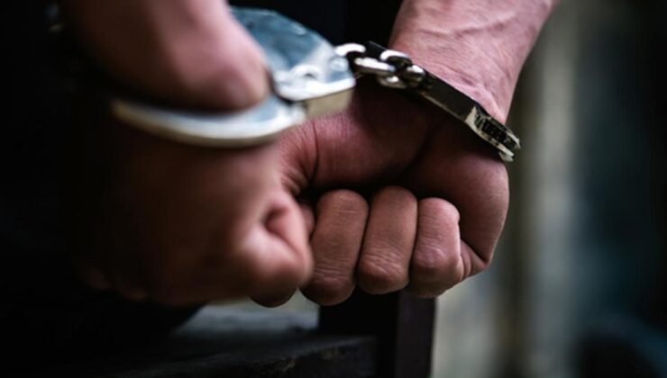 Bursa’da mehdinin askeri olduğunu iddia eden üfürükçü yakalandı