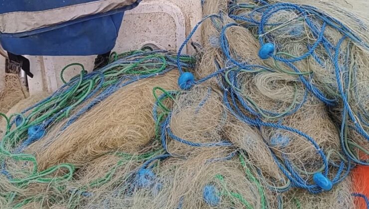 Çorum’da barajdan 3 bin 800 metre uzunluğundan hayalet ağ çıktı