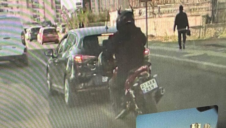 Diyarbakır’da kadın sürücüye trafikte çirkin hareket