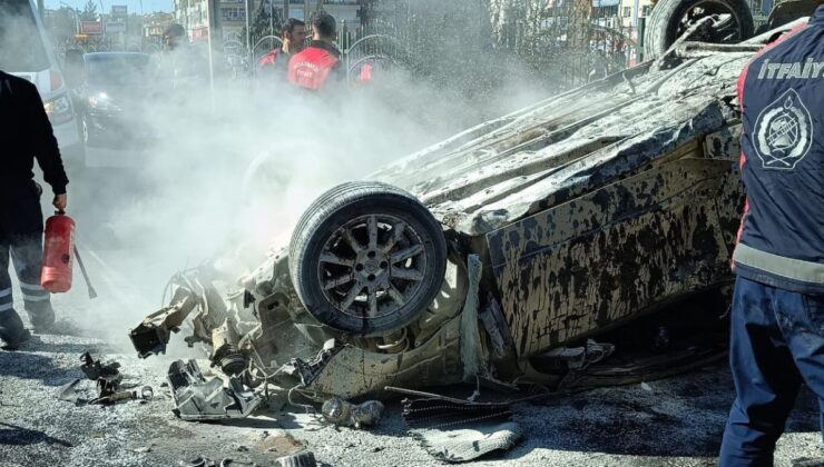 Diyarbakır’da kontrolden çıkan otomobil kaza yaptı: 4 yaralı