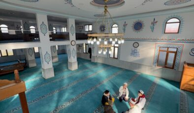 Düzce’de camide ağırlanan yabancı turist, o anları sosyal medya hesabından paylaştı