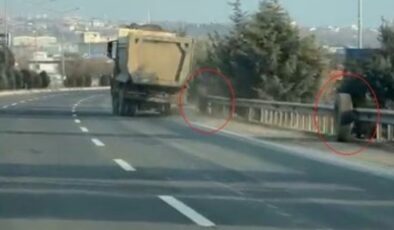 Elazığ’da yerinden fırlayan tekerin karşı yola geçmesini engelledi