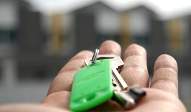 Elektronik ilan doğrulamada bir uygunsuzluğa 684 bin liraya kadar ceza