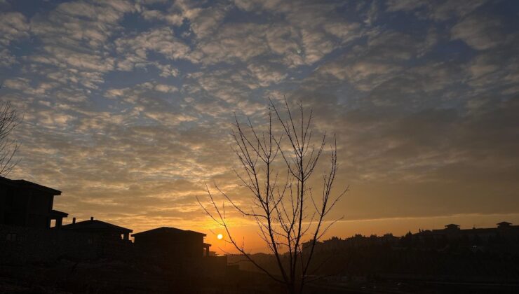 Eskişehir’de gün doğumunda kartpostallık manzaralar