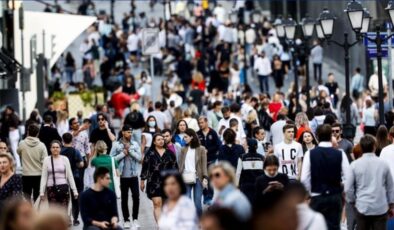 Geçen yüzyılda erkekler kadınlara göre 2 kattan fazla uzadı