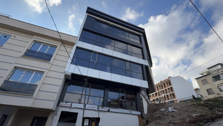 İstanbul’da asansör boşluğuna düşen yaşlı adam hayatını kaybetti