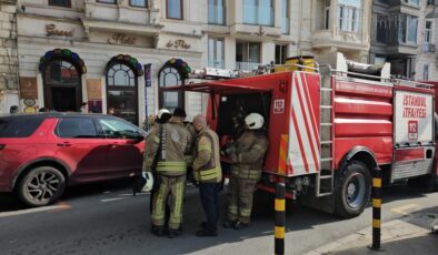 İstanbul’da otelde yangın paniği