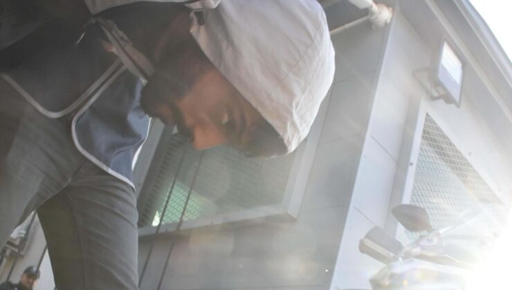 İzmir’de çocukların boğazına bıçak dayayan sanığa hapis istemi