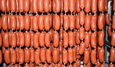 İzmir’de kırmızı et skandalı: 10 işletme kırmızı ete kanatlı et karıştırarak tağşiş yaptı