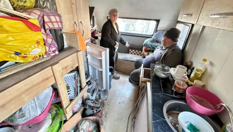İzmir’de zihinsel engelli oğluyla karavanda yaşayan annenin dramı
