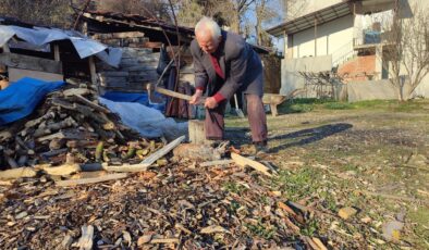 Karabük’te komşuları izin vermeyince evine doğalgaz bağlatamadı