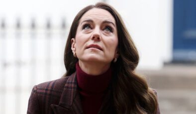 Kate Middleton iyileşme sürecine girdiğini duyurdu