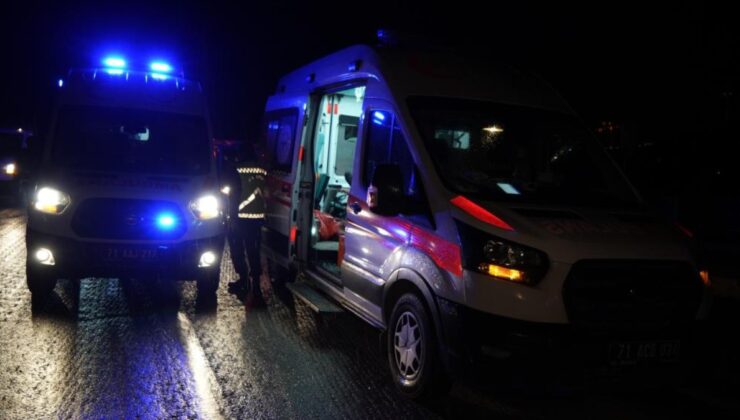 Kırıkkale’de yaralılara müdahalede eden sağlıkçılara otomobil çarptı: 10 yaralı