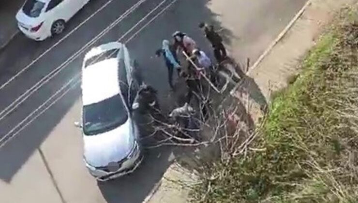 Kocaeli’de yaralı kadın kendisini bıçaklayan eski kocasını mahallelinin elinden aldı