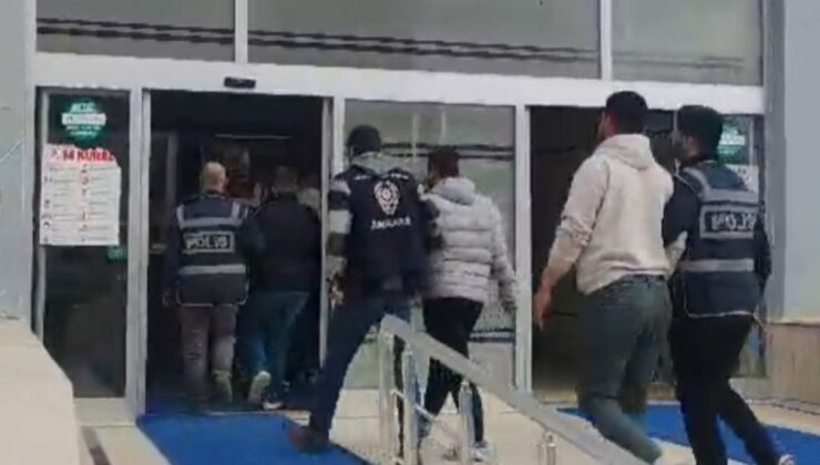 Mersin’de denetim yerlerini ifşa eden şüpheliler yakalandı