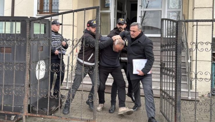 Sakarya’da sevgilisini boğazından bıçaklayan eski polis tutuklandı