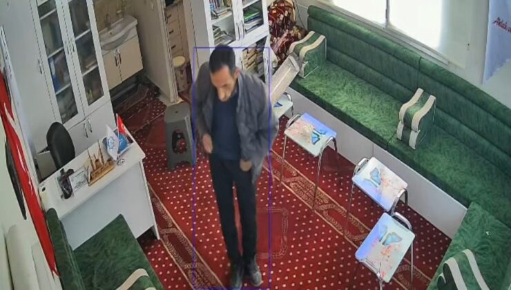 Şanlıurfa’da camide hırsızlık