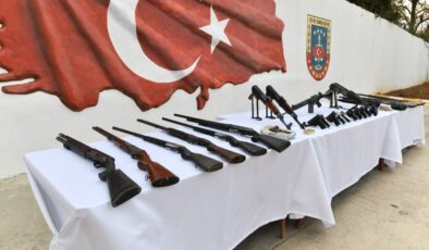 Şanlıurfa’da silah kaçakçılarına operasyon: 22 gözaltı