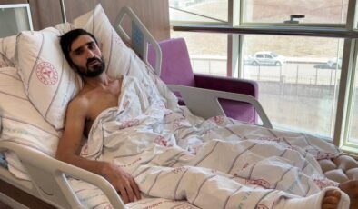 Siirt’te 8’inci kattan düşen inşaat işçisi kurtarıldı