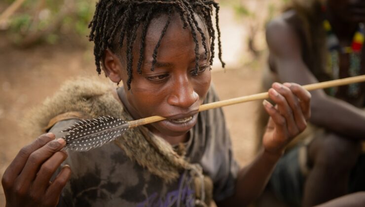 Tanzanya’da Hadzabe Kabilesi avcı-toplayıcı yaşam sürüyor