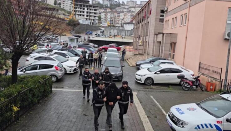 Zonguldak’ta polisin 4 aylık takibiyle düzenlenen tefeci operasyonunda kuyumcu tutuklandı