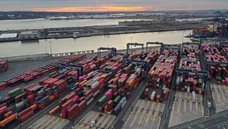 ABD’nin tarifeyi artırdığı ülkelerle 14 trilyon ithalatı var