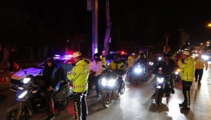 Adana’da motosiklet sürücülerine 7 milyon 945 bin lira para cezası