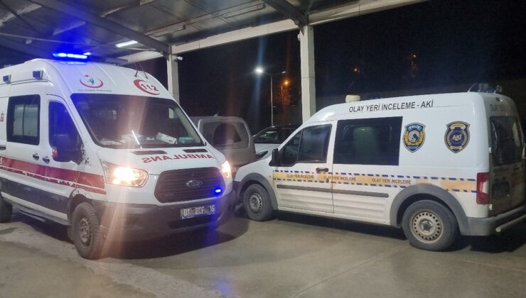 Adana’da sokakta bıçaklanan genç hayatını kaybetti