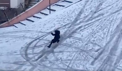 Ankara’da kardan temizlenmeyen yollarda ayakta kalma mücadelesi