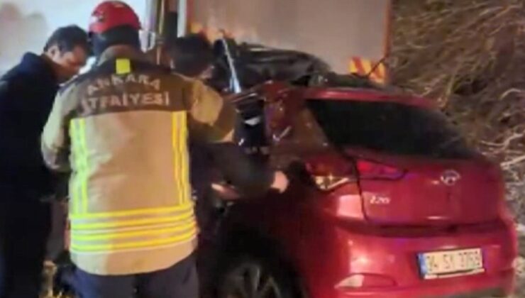 Ankara’da tıra arkadan çarpan otomobilin sürücüsü yaşamını yitirdi