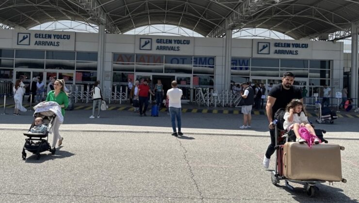 Antalya Havalimanı ocak ayında 1 milyona yakın yolcuya hizmet verdi
