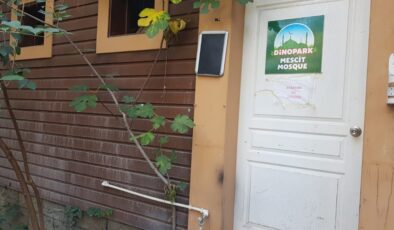 Antalya’da tuvaletten mescide çevrilen yapı kapatıldı