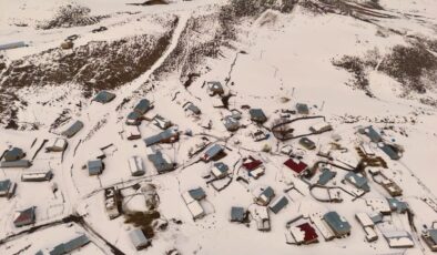 Bitlis’te Kışkılı köyü görenleri hayran bıraktı