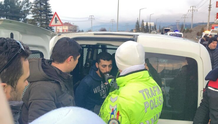 Burdur’da polisi peşine takan suç makinası 4 aracı hurdaya çevirdi